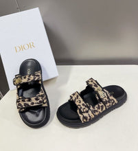Charger l'image dans la galerie, Sandales Dior
