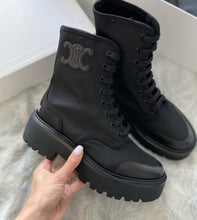 Charger l'image dans la galerie, Bottes Céline
