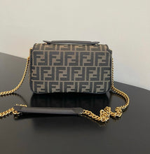 Charger l'image dans la galerie, Sac Fendi
