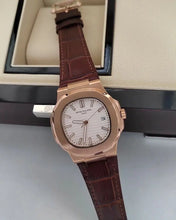 Charger l'image dans la galerie, Montre Patek Philippe Nautilus
