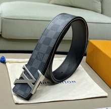 Charger l'image dans la galerie, Ceinture Louis Vuitton
