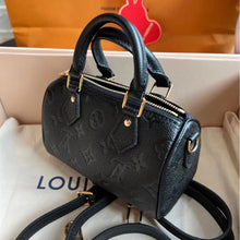 Load image into Gallery viewer, Sac Louis Vuitton Nano Speedy
