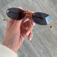 Charger l'image dans la galerie, Lunettes de soleil Fendi

