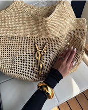 Charger l'image dans la galerie, Sac de Plage Yves Saint Laurent
