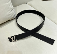Charger l'image dans la galerie, Ceinture Louis Vuitton
