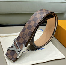 Charger l'image dans la galerie, Ceinture Louis Vuitton
