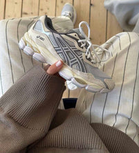 Load image into Gallery viewer, Asics Gel Nyc
