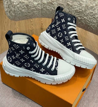 Charger l'image dans la galerie, Sneakers Louis Vuitton
