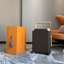 Charger l'image dans la galerie, Valise Louis Vuitton
