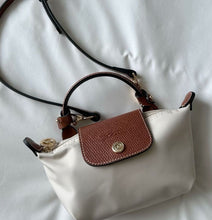 Charger l'image dans la galerie, Sac Longchamp Mini
