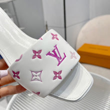 Charger l'image dans la galerie, Mules Louis Vuitton
