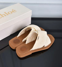 Charger l'image dans la galerie, Mules Chloé
