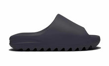 Charger l'image dans la galerie, Yeezy Slide Black
