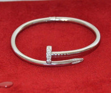 Charger l'image dans la galerie, Bracelet Cartier Clou
