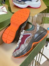 Load image into Gallery viewer, Gucci sneakers
