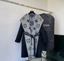 Charger l'image dans la galerie, Veste Louis Vuitton
