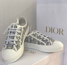 Charger l'image dans la galerie, Walk’n Dior
