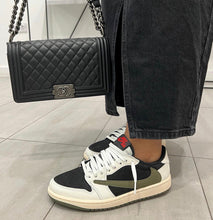 Load image into Gallery viewer, Jordan 1 Low Travis Scott
