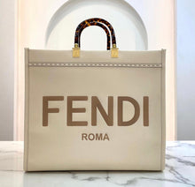 Charger l'image dans la galerie, Sac Fendi
