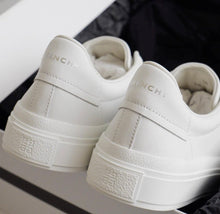 Load image into Gallery viewer, Givenchy sneakers
