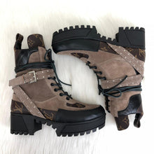 Load image into Gallery viewer, Louis Vuitton Boots
