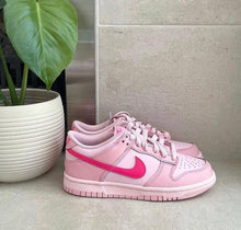 Charger l'image dans la galerie, Nike Dunk Low
