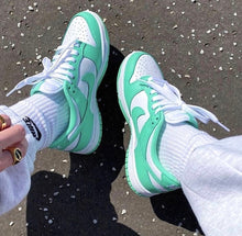 Charger l'image dans la galerie, Nike Dunk Low
