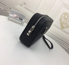 Charger l'image dans la galerie, Pochette Louis Vuitton
