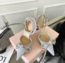 Load image into Gallery viewer, Mach &amp; Mach heels
