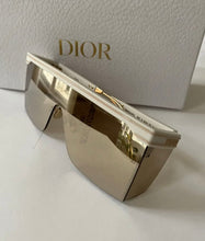 Charger l'image dans la galerie, Lunettes de soleil Dior
