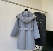 Charger l'image dans la galerie, Veste Louis Vuitton
