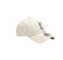 Charger l'image dans la galerie, Casquette Yves Saint Laurent
