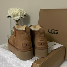 Charger l'image dans la galerie, Bottes UGG Ultra Mini Plateforme
