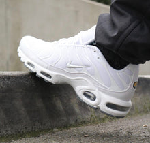 Load image into Gallery viewer, Air Max Tn Plus
