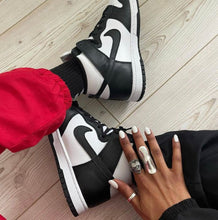 Load image into Gallery viewer, Nike Dunk High
