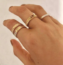 Charger l'image dans la galerie, Bague Fendi
