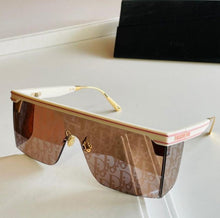 Charger l'image dans la galerie, Lunettes de soleil Dior
