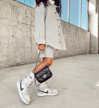 Load image into Gallery viewer, Air Jordan 1 x Dior Kids
