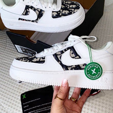 Charger l'image dans la galerie, Air Force 1 x Dior
