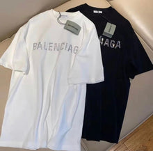 Charger l'image dans la galerie, T shirt Balenciaga
