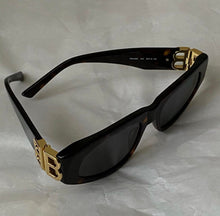 Charger l'image dans la galerie, Lunettes de soleil Balenciaga
