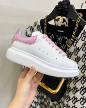 Load image into Gallery viewer, Alexander McQueen
