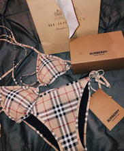 Charger l'image dans la galerie, Maillot de Bain Burberry
