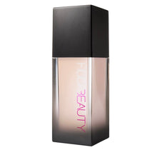 Charger l'image dans la galerie, Fond de teint Huda Beauty
