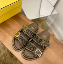 Charger l'image dans la galerie, Sandales Fendi
