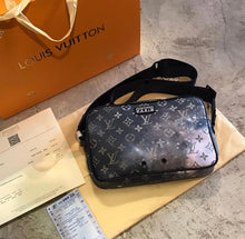 Charger l'image dans la galerie, Sacoche Louis Vuitton
