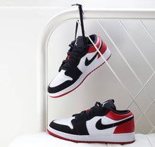 Charger l'image dans la galerie, Air Jordan 1 low
