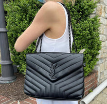 Charger l'image dans la galerie, Sac Yves Saint Laurent Loulou Medium
