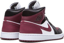 Load image into Gallery viewer, Air Jordan 1
