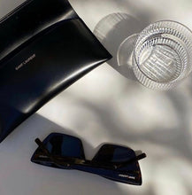 Charger l'image dans la galerie, Lunettes de soleil Yves Saint Laurent
